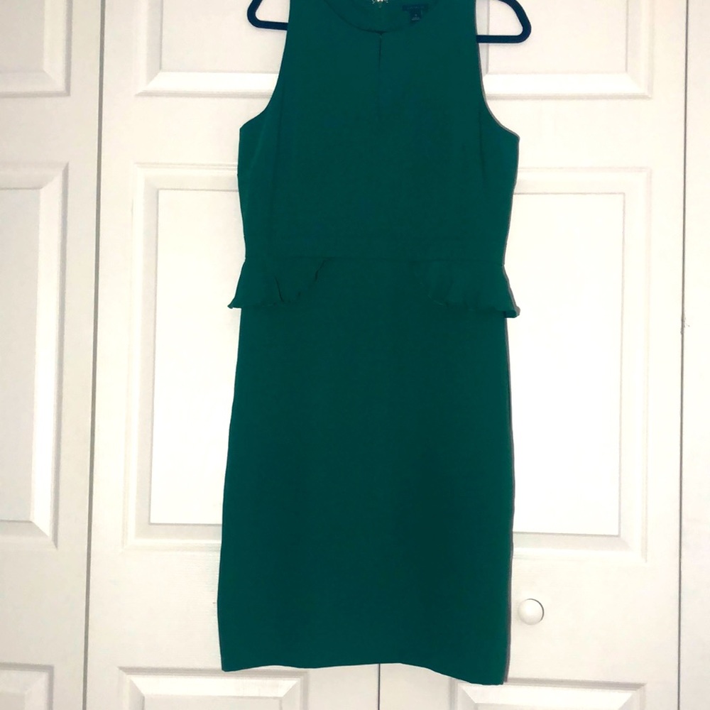 Ann Taylor Green knee length dress w/peplum Size 12